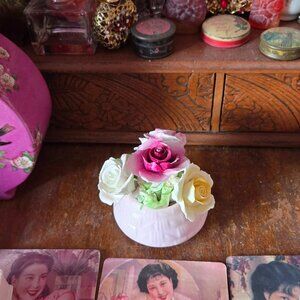 Vtg Rose Flower Bouquet Bone China Cottagecore Decor Romantic Fairycore - FLAWED